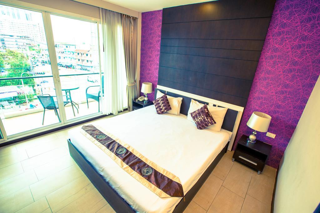 The Circle Residence Jomtien Beach Exterior photo